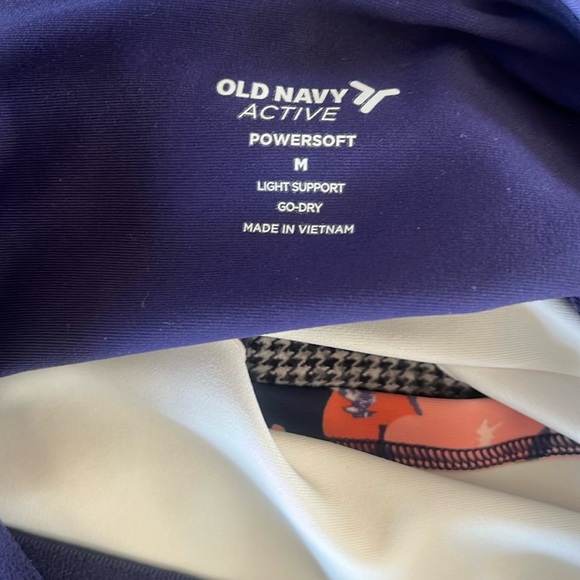 old Navy Workout top - Picture 4 of 4
